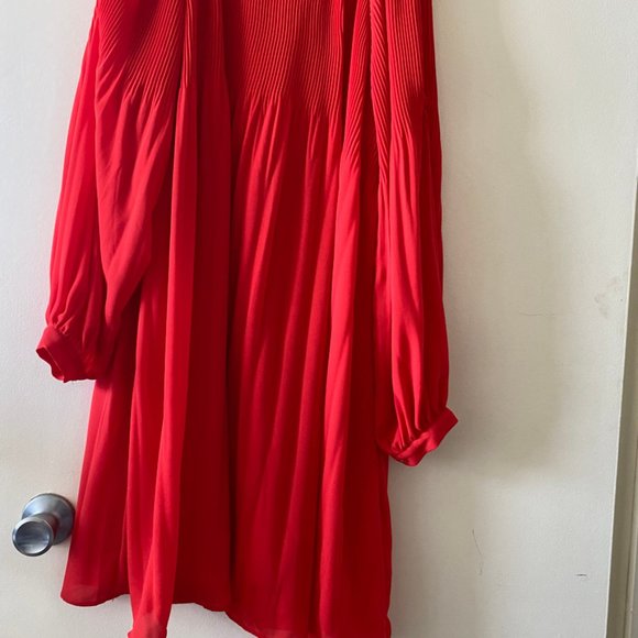 Vero Moda Coral "Cold Shoulder" Midi Dress - Picture 10 of 14